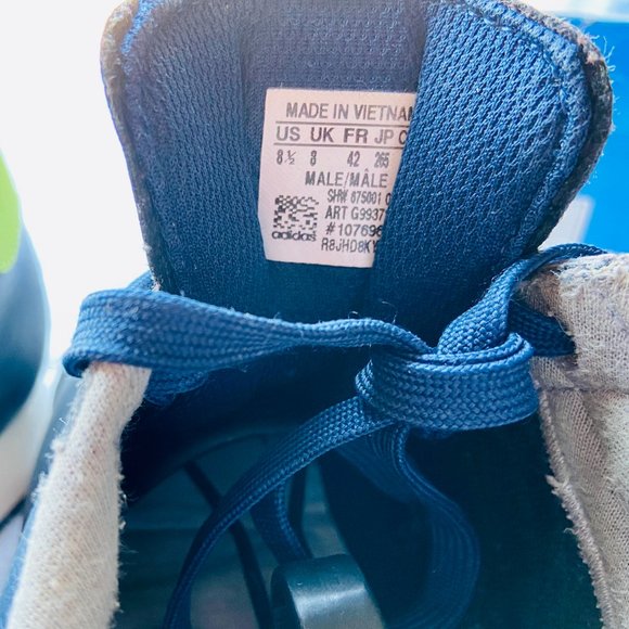 *SOLD* Adidas Samoa Size 8.5 - Picture 6 of 8